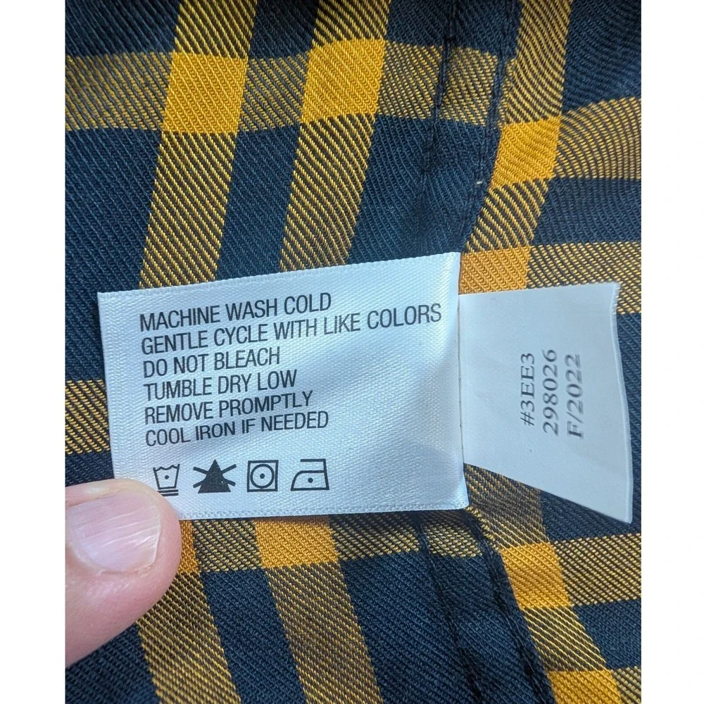 Orvis Button Down Shirt Mens Medium Navy Yellow Plaid Active Fit Wool Blend